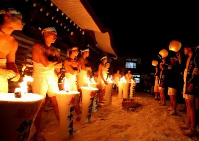 浦佐毘沙門堂 裸押合大祭